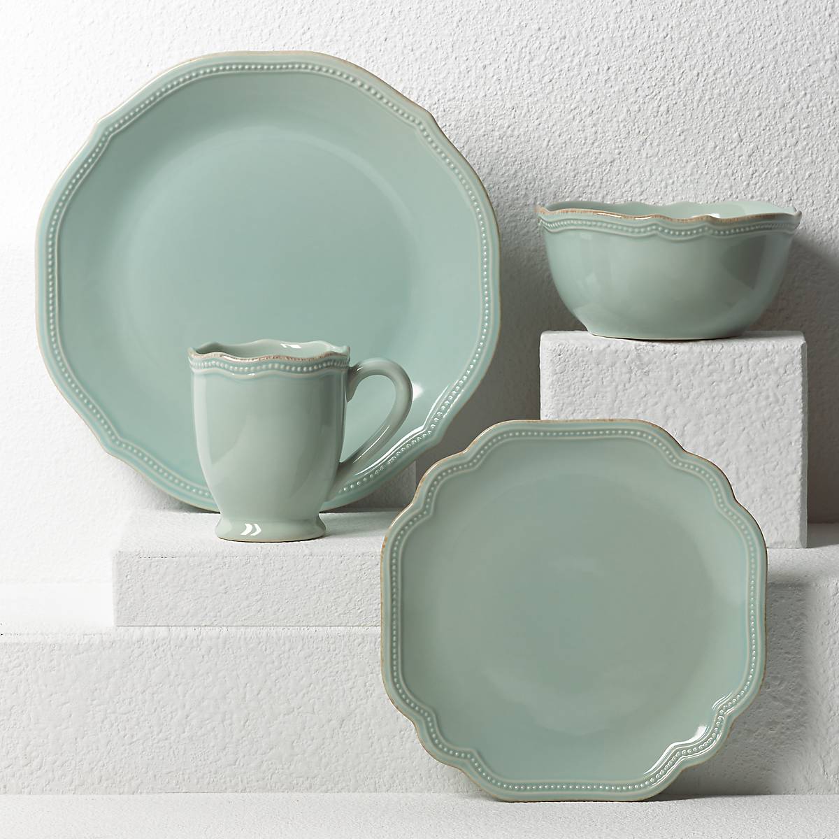 French Perle Bead Ice Blue™ 4-piece Place Setting
