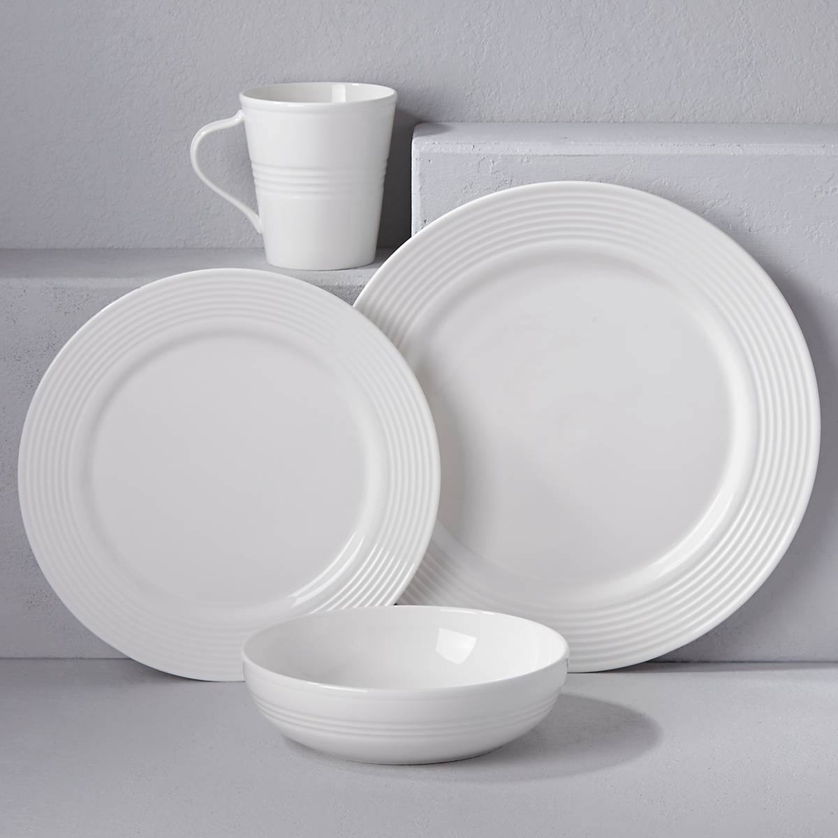 Tin Can Alley® Seven° 4-piece Place Setting