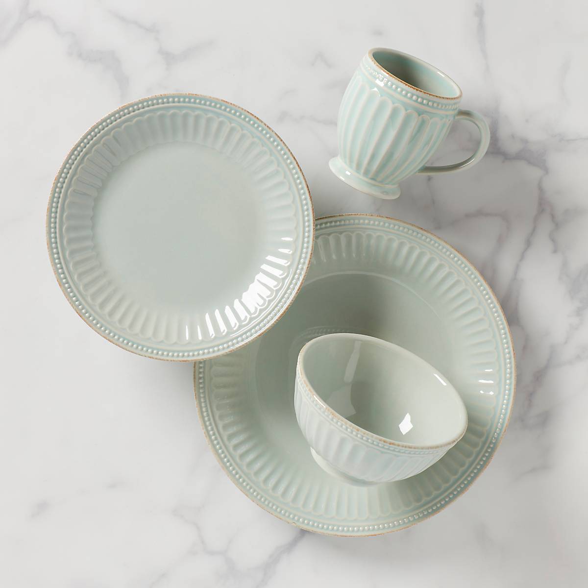 French Perle Groove Ice Blue™ 4-piece Place Setting