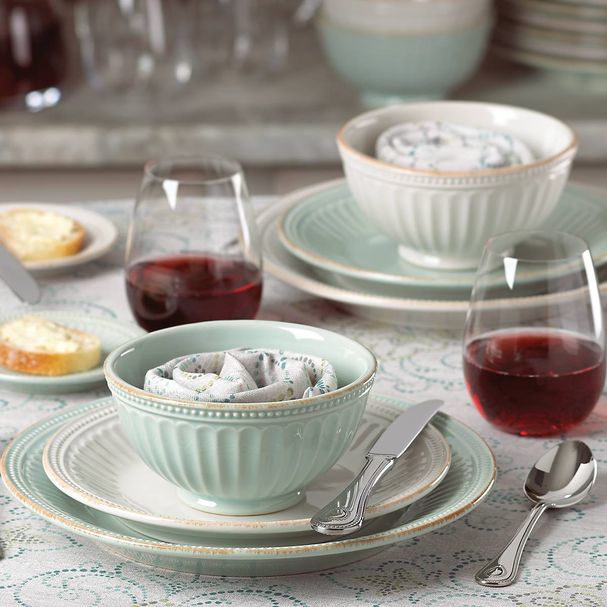French Perle Groove Ice Blue™ 4-piece Place Setting