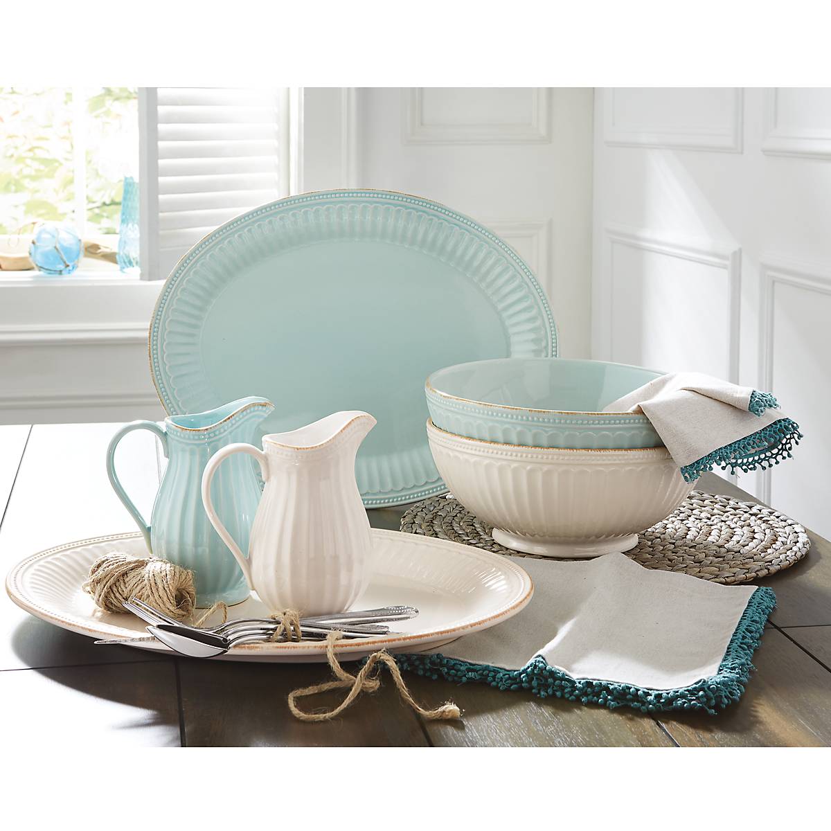 French Perle Groove Ice Blue™ 16